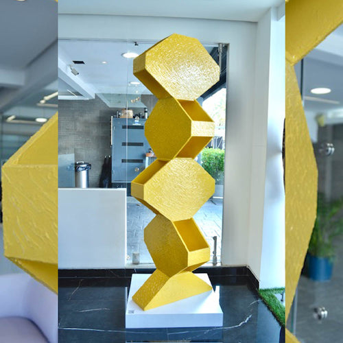 Escultura Amarilla